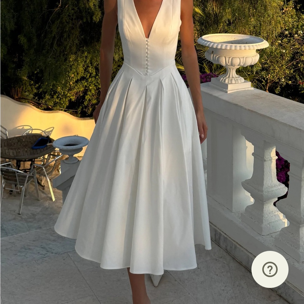 Meshki Keely White Midi Dress with Button Detail - Picture 6 of 6